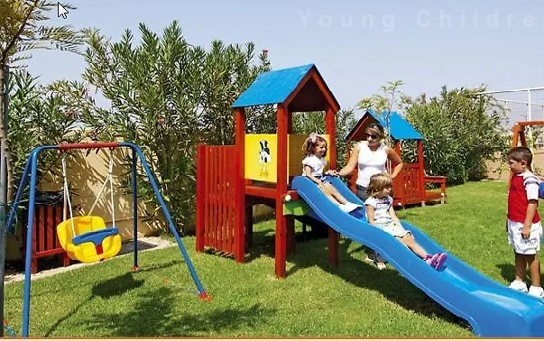 ** מלון דירות Kounoupidhianá Sissy Village All Suite Hotel יוון
