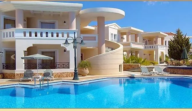 Sissy Village All Suite Hotel Кунупидиана